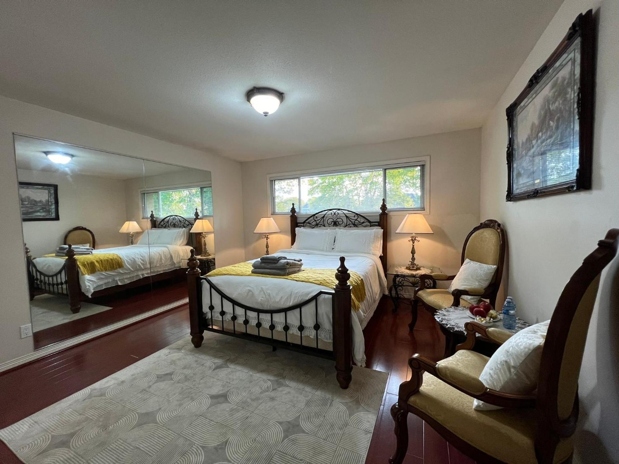Terra Nova - Private Property Richmond Bagian luar foto