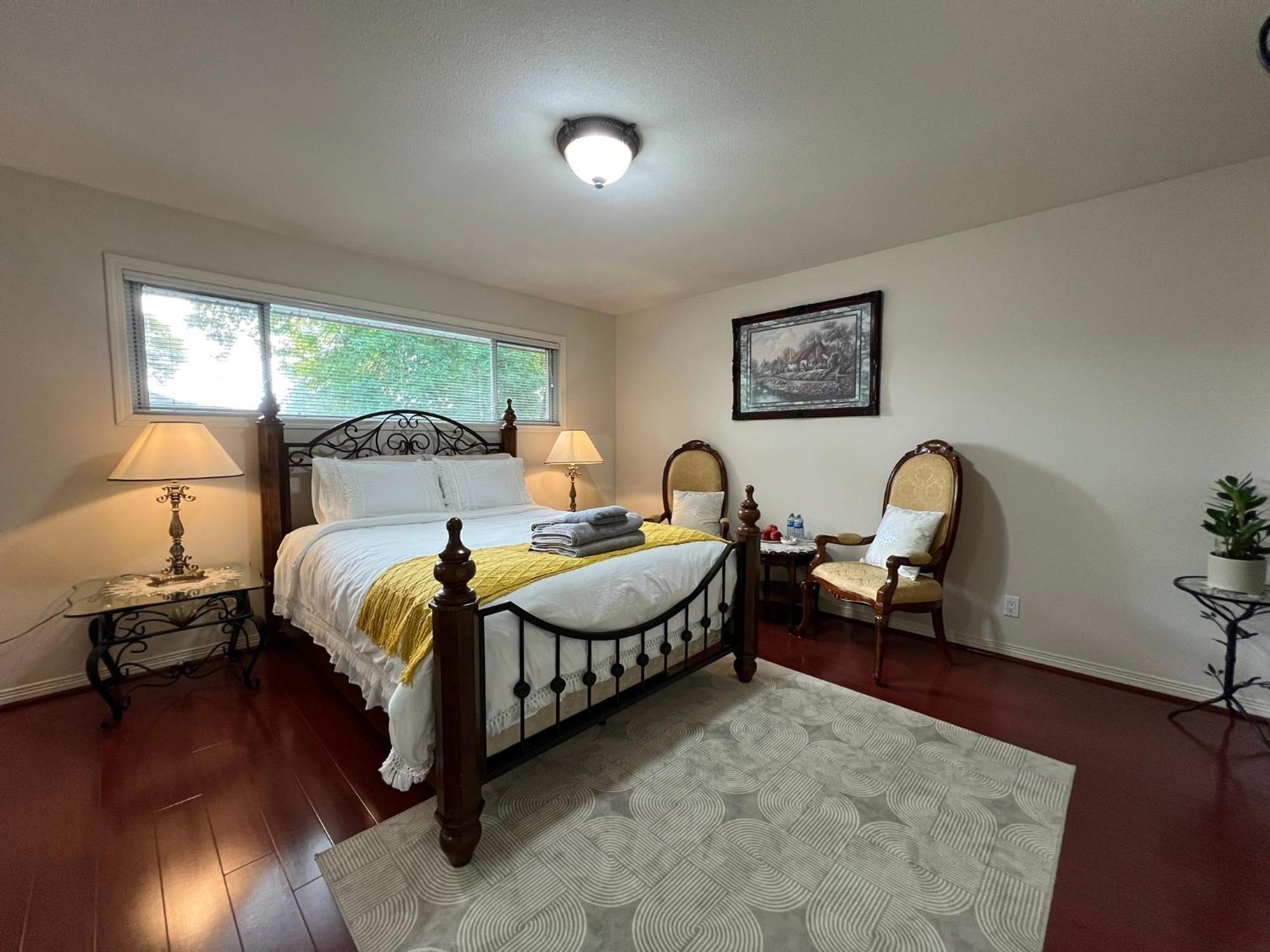 Terra Nova - Private Property Richmond Bagian luar foto