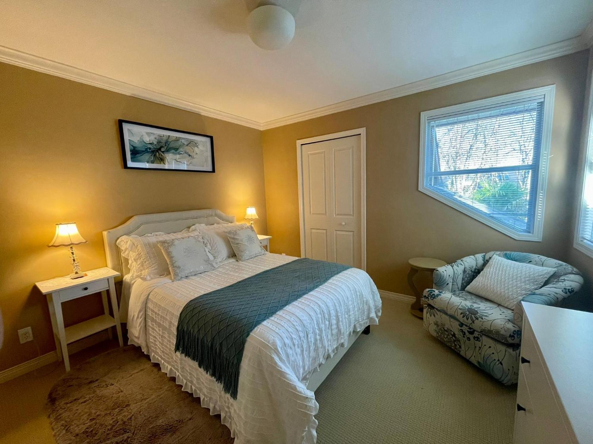 Terra Nova - Private Property Richmond Bagian luar foto